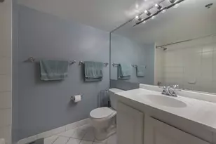 345 N La Salle Dr, Chicago, IL 60654 - Photo 5