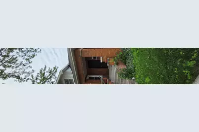 4950 N Kilpatrick Avenue, Chicago, IL 60630 - Photo 3