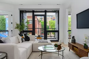 515 W Elm St, Chicago, IL 60610 - Photo 5