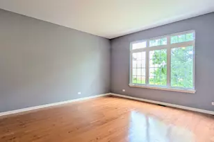 284 Edmundton Cir, Carol Stream, IL 60188 - Photo 3