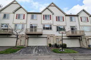 284 Edmundton Cir, Carol Stream, IL 60188 - Photo 23