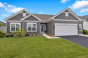 635 Maplewood Cir, Elburn, IL 60119 - Photo 3