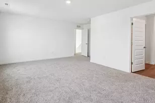 2261 Cobble Spgs Dr, Wonder Lake, IL 60097 - Photo 29
