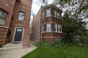 1233 S 59th Ave, Cicero, IL 60804 - Photo 1
