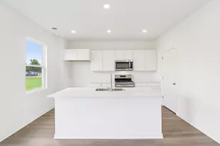 2013 Winterberry Trl, Wonder Lake, IL 60097 - Photo 11