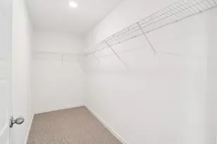 2013 Winterberry Trl, Wonder Lake, IL 60097 - Photo 19