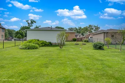 9020 Nashville Avenue, Oak Lawn, IL 60453 - Photo 3