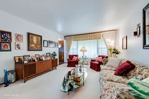 9020 Nashville Ave, Oak Lawn, IL 60453 - Photo 5