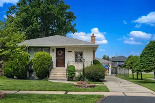 9020 Nashville Ave, Oak Lawn, IL 60453 - Photo 1