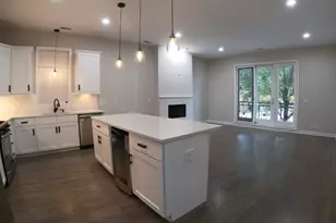 3434 N Elston Ave, Chicago, IL 60618 - Photo 19