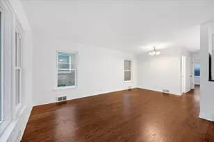 1517 N 21st Ave, Melrose Park, IL 60160 - Photo 13