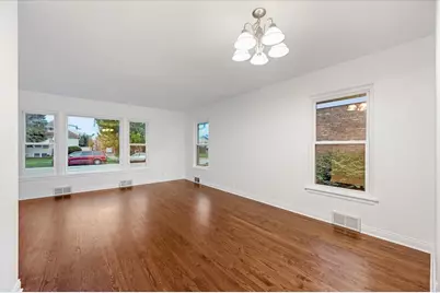 1517 N 21st Avenue, Melrose Park, IL 60160 - Photo 7