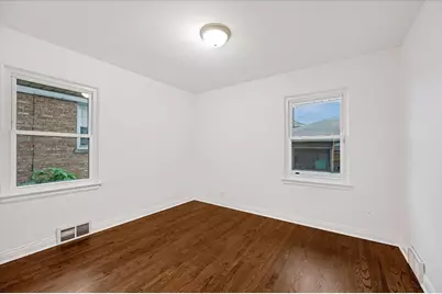 1517 N 21st Avenue, Melrose Park, IL 60160 - Photo 11
