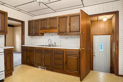 907 Johnson Street, Streator, IL 61364 - Photo 15