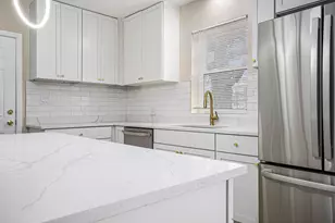 26 E 157th St, South Holland, IL 60473 - Photo 11