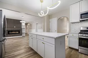 26 E 157th St, South Holland, IL 60473 - Photo 9