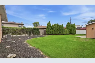 6225 Hawthorne Street, Rosemont, IL 60018 - Photo 29