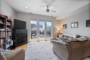 1702 W North Ave, Chicago, IL 60622 - Photo 3