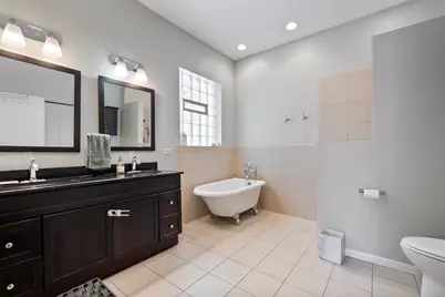 1702 W North Avenue #A2, Chicago, IL 60622 - Photo 13