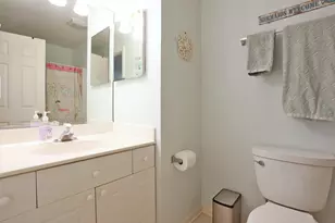 1335 Laurel Oaks Dr, Streamwood, IL 60107 - Photo 15