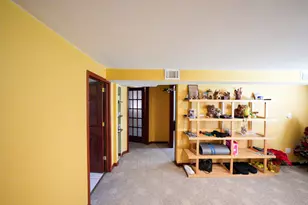 1534 Sequoia Ln, Darien, IL 60561 - Photo 11