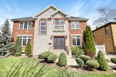 8105 N Oconto Avenue, Niles, IL 60714 - Photo 1