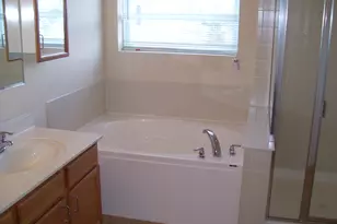 490 Dancer Ln, Oswego, IL 60543 - Photo 11
