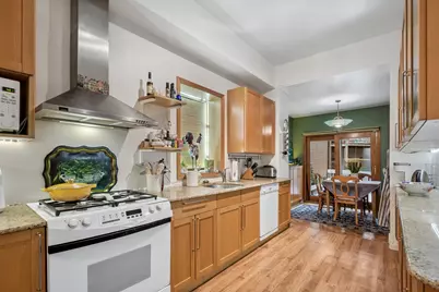2920 N Lakewood Avenue #1, Chicago, IL 60657 - Photo 3