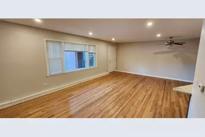 1113 Holiday Lane #6, Des Plaines, IL 60016 - Photo 7