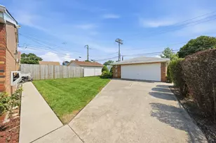 10519 S Pulaski Rd, Chicago, IL 60655 - Photo 15