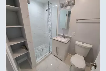 4552 N Claremont Avenue #1, Chicago, IL 60625 - Photo 15