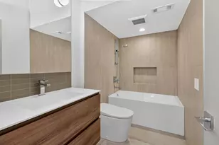 42 Royal Vale Dr, Oak Brook, IL 60523 - Photo 35