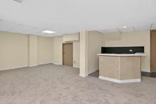 42 Royal Vale Dr, Oak Brook, IL 60523 - Photo 43
