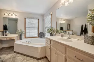 11119 Pebble Dr, Huntley, IL 60142 - Photo 29