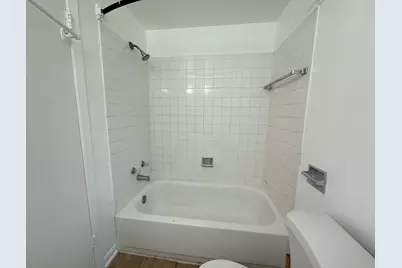 18W123 Kirkland Lane, Villa Park, IL 60181 - Photo 17