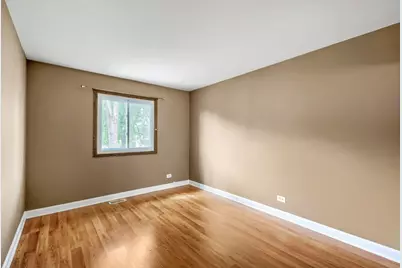 2165 Wildwood Court, Hanover Park, IL 60133 - Photo 13