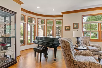 390 Grandview Avenue, Glen Ellyn, IL 60137 - Photo 33