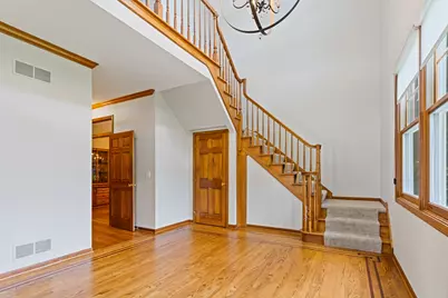 390 Grandview Avenue, Glen Ellyn, IL 60137 - Photo 7