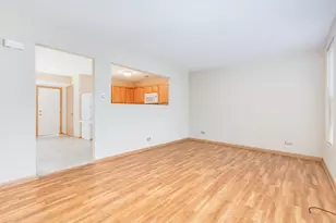 797 Serendipity Dr, Aurora, IL 60504 - Photo 3