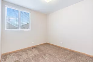 797 Serendipity Dr, Aurora, IL 60504 - Photo 13
