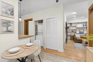 550 W Surf St, Chicago, IL 60657 - Photo 15