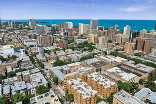 550 W Surf St, Chicago, IL 60657 - Photo 23