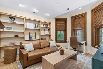 550 W Surf Street #104, Chicago, IL 60657 - Photo 11