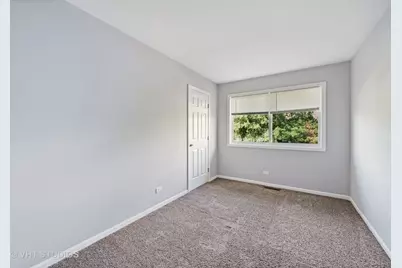 450 Valley Drive #101, Naperville, IL 60563 - Photo 9