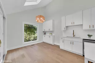 13 Chipping Campden Dr, South Barrington, IL 60010 - Photo 25