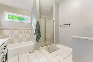 926 Edgewood Dr, Sugar Grove, IL 60554 - Photo 27