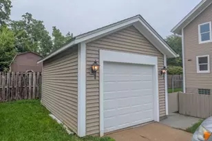 1604 Grant Ave, Rockford, IL 61103 - Photo 3