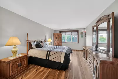 8001 W Courte Drive #411, Niles, IL 60714 - Photo 11
