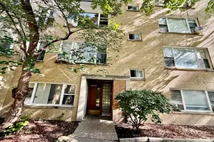 6146 N Damen Ave, Chicago, IL 60659 - Photo 1