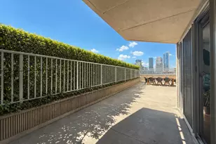 [Address not provided], Chicago, IL 60654 - Photo 15